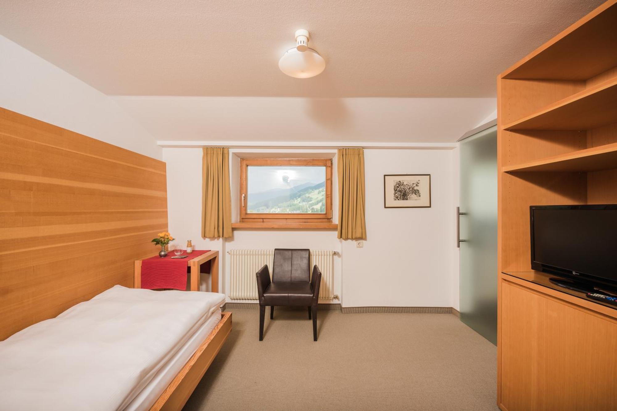 Hotel Tre Cime Sesto - Sexten Exterior photo